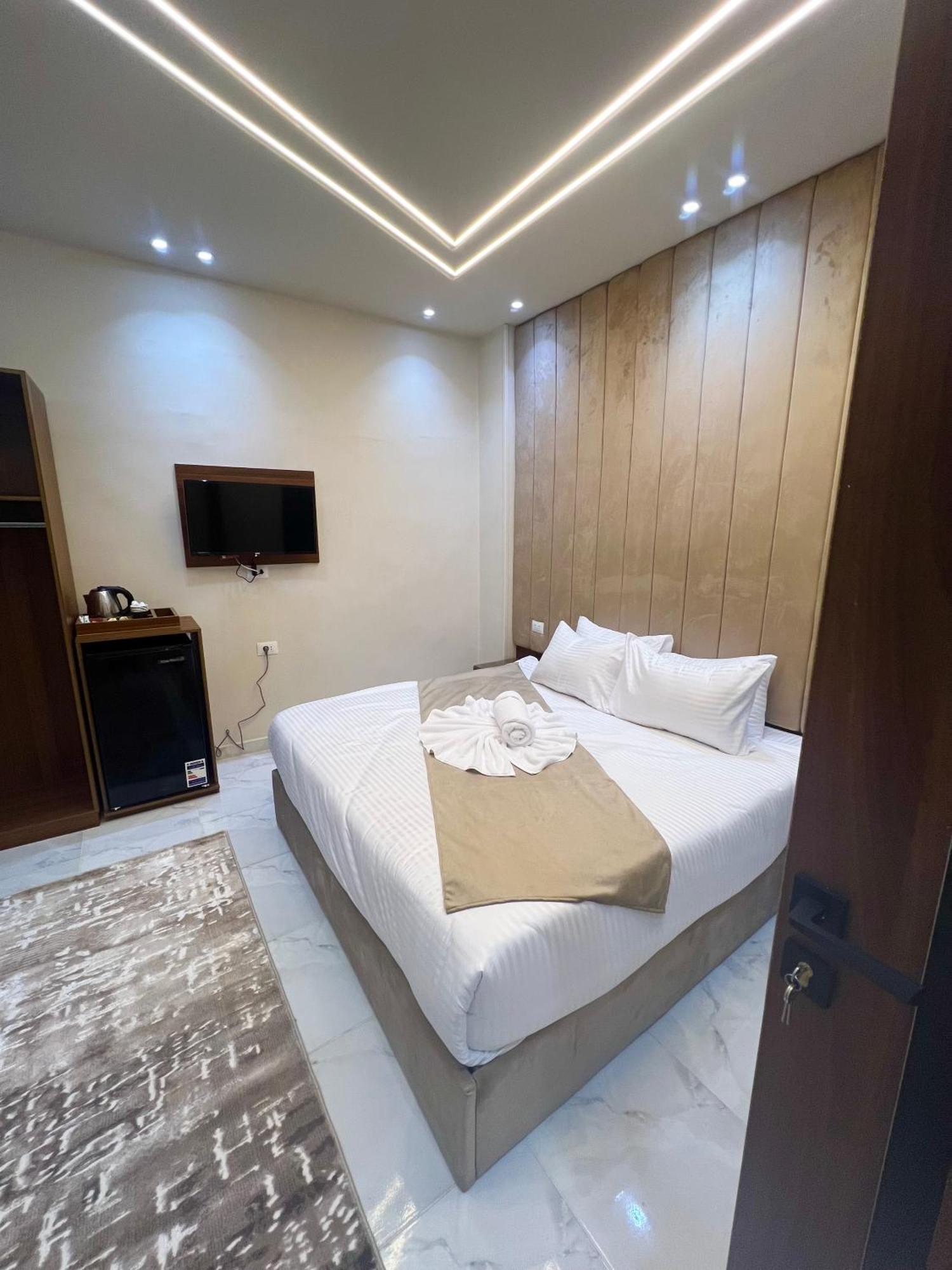 New Glamour Pyramids Hotel Kafrat al Jabal ภายนอก รูปภาพ